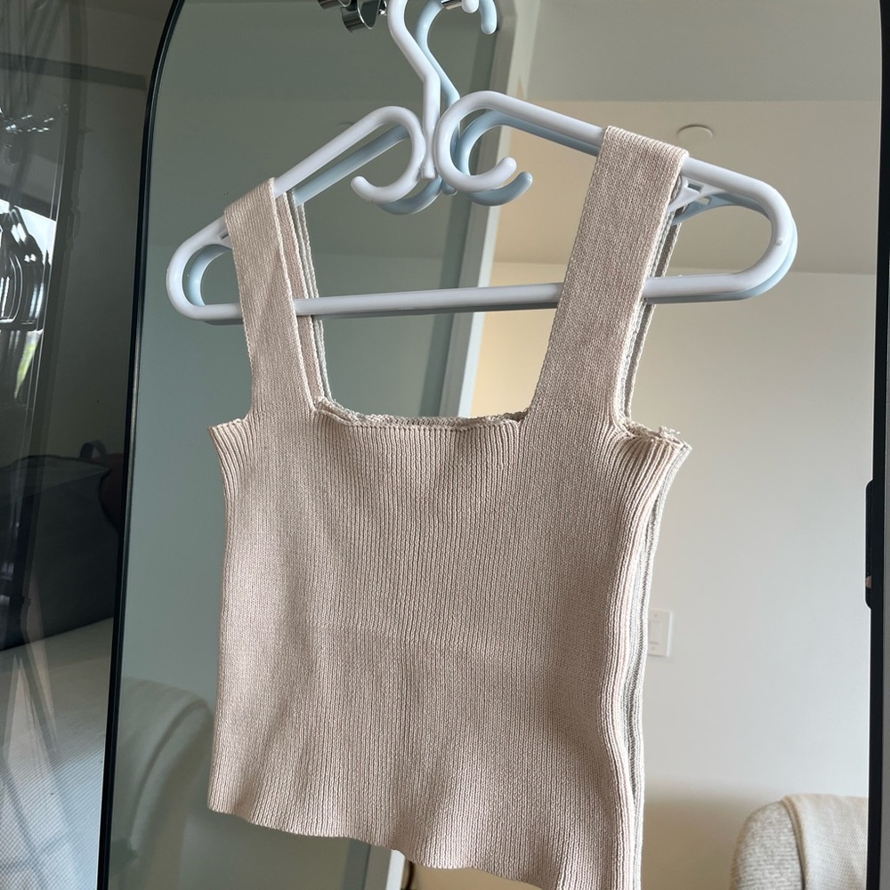 Beige Ribbed Knit Tank Top - Picture 2 of 3